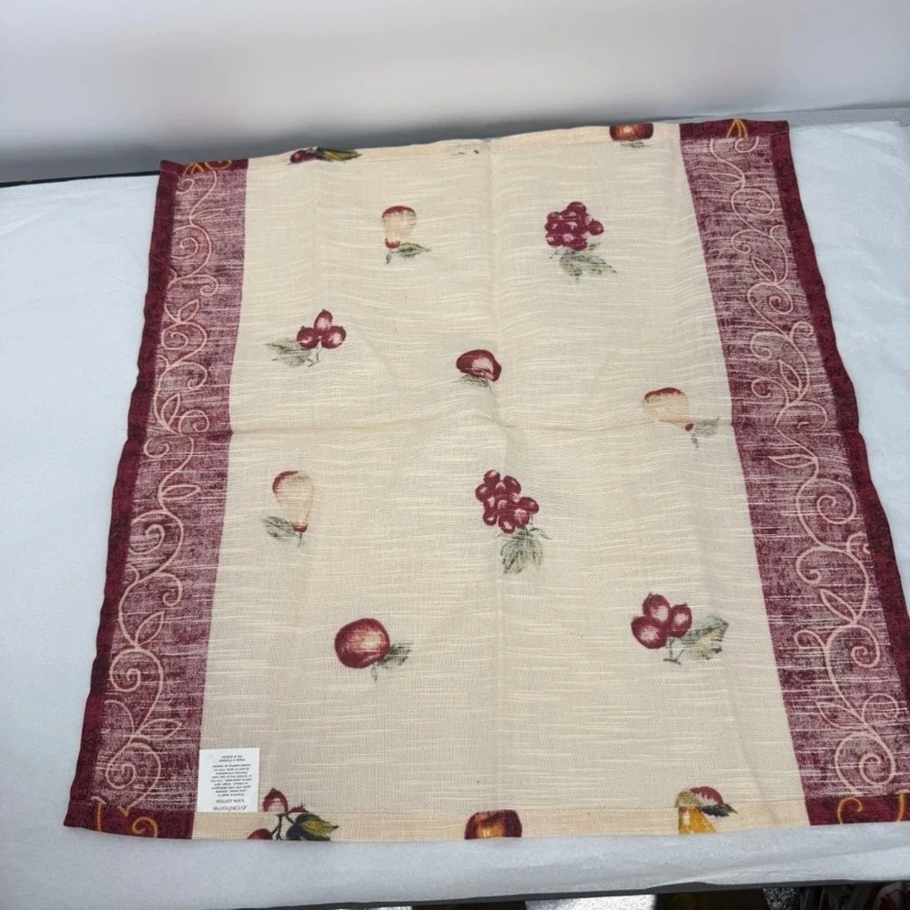 Avon Cloth Napkins Home Style Lab 6pc NEW Table Linens Fruit Print Scroll Edge